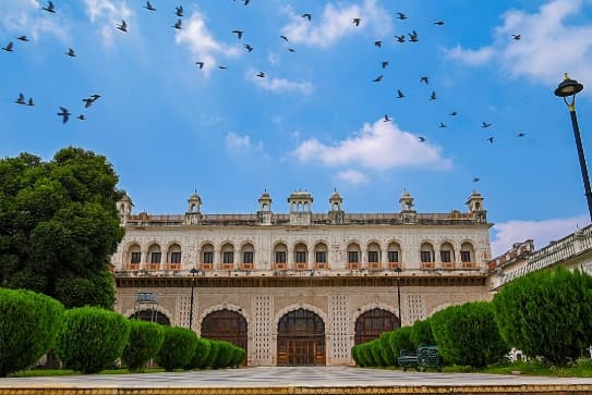 Beyond the Campus - The Royal City of Punjab